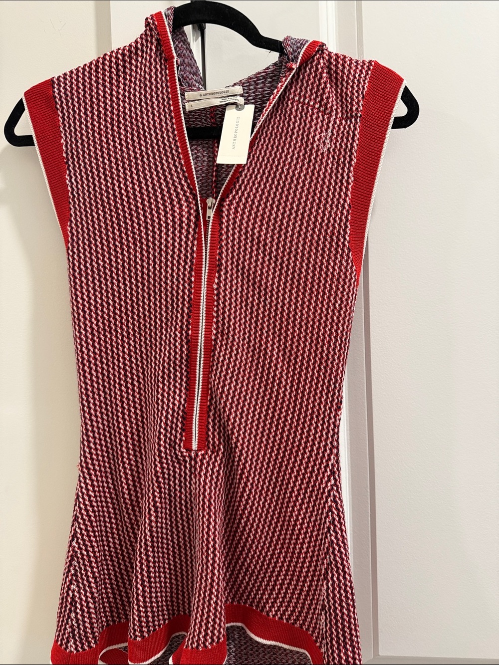 Anthropologie Sleevelessq Red Knit Zip-Up Dress with Hood
